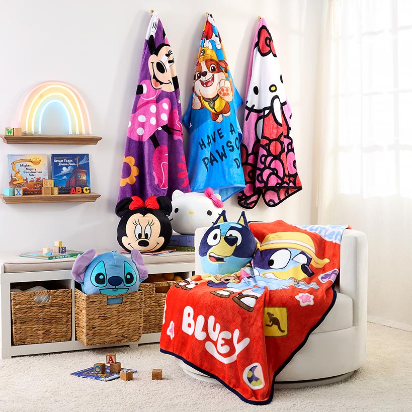 Kids' Popular Character Silk Touch Throw 46\" x 60\"