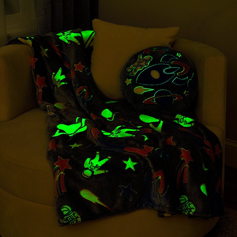Glow-in-the Dark Blanket for Kids 50\" x 60\"